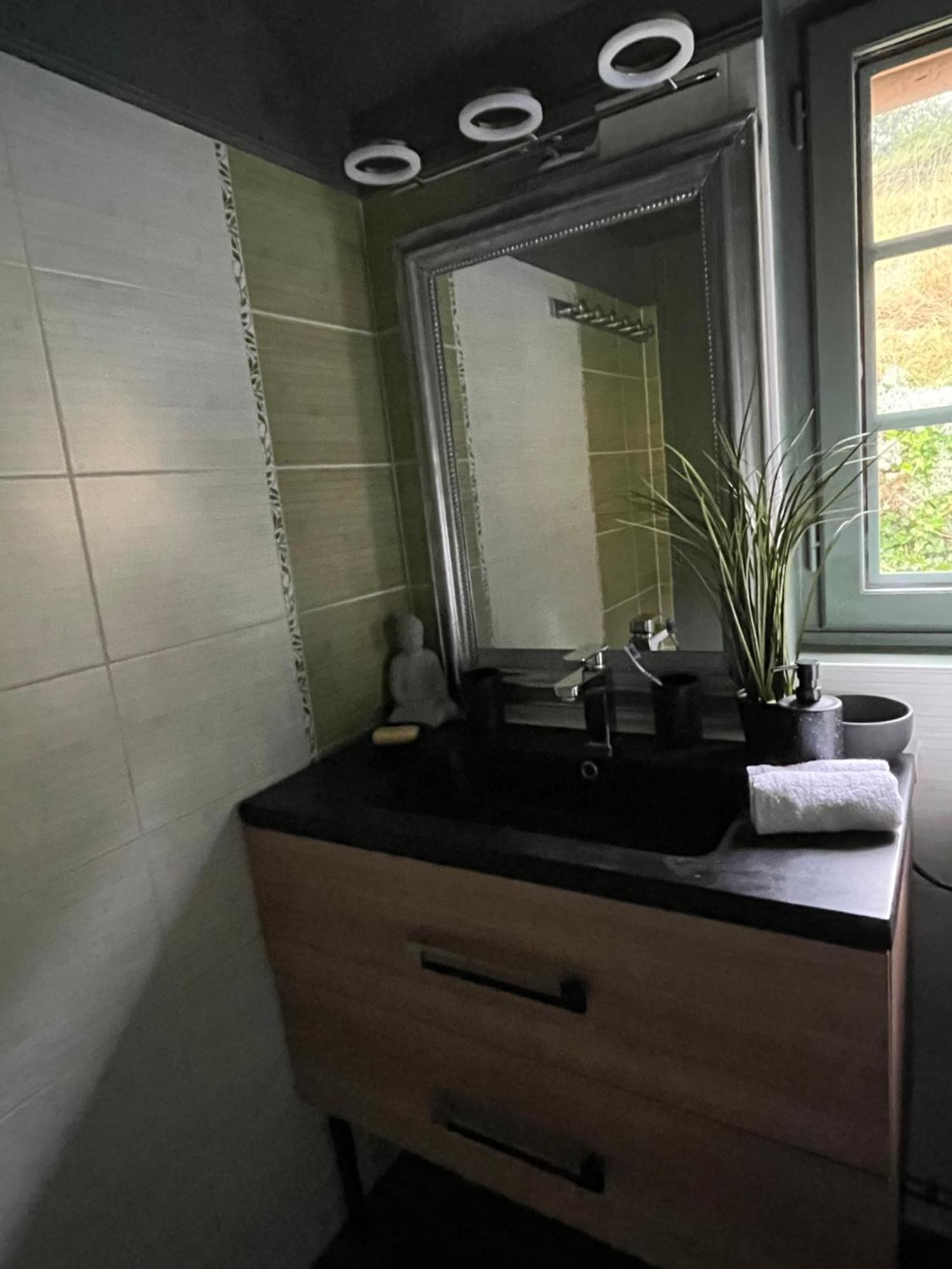Cottage Entier 4 Pers - Cosy Atmosphere En Bord De Mer - 60 M2 Saint-Léonard エクステリア 写真